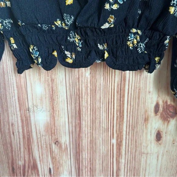 Loft Outlet Navy Blue Smocked Waistband Yellow Floral Print Blouse Size L - Picture 6 of 9